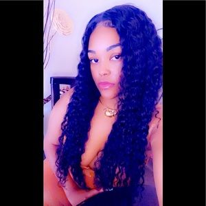 Meet your Posher, Jasmine